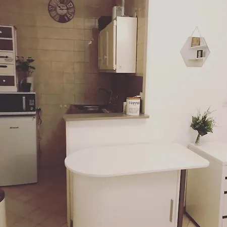 Apartment So Homy - Center- Republic Place And Belleville *